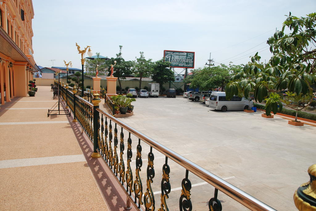 Rose Garden Hotel Phra Nakhon Si Ayutthaya Exterior photo